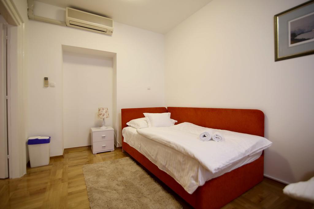 A&G Apartments Zadar Bagian luar foto